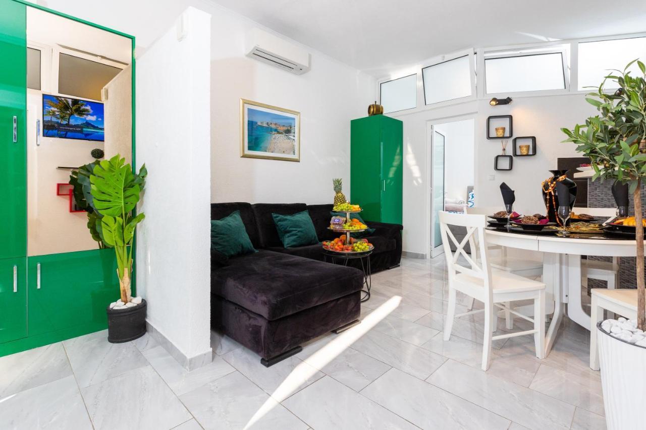Apartment By The Way Hot Tub And Free Parking Dubrovnik Luaran gambar
